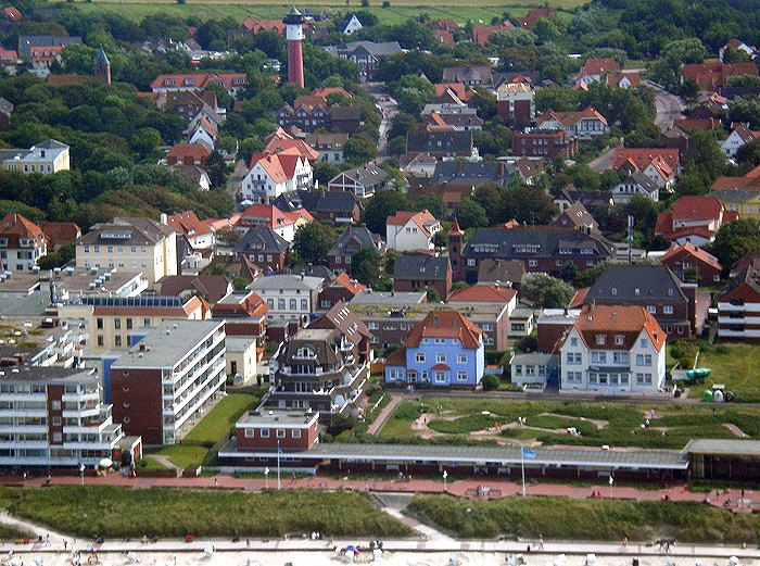 Luftbild vom Inseldorf