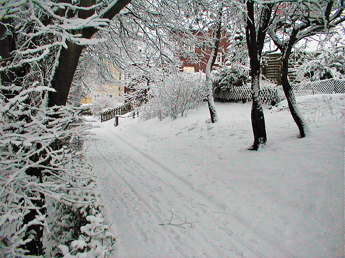Dorfplatz im Schnee