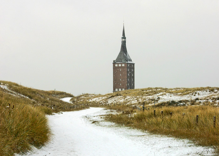 Schneelandschaft mit Westturm