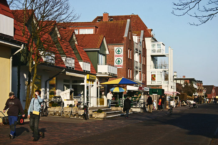 Supermärkte in der Charlottenstraße