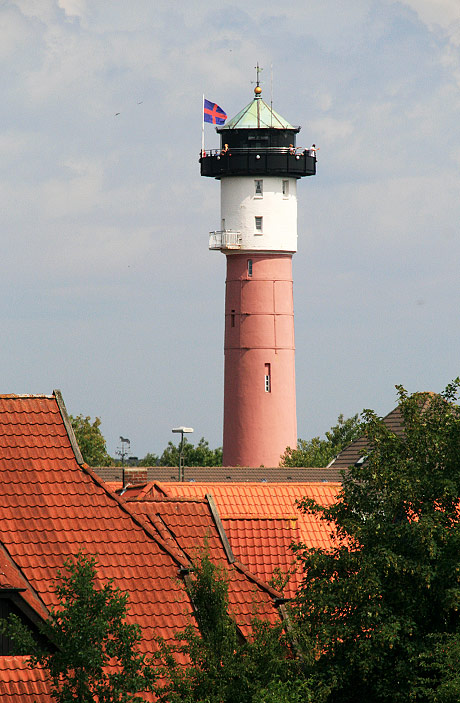 Alter Leuchtturm im Inseldorf