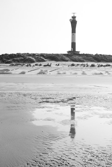 Neuer Leuchtturm vom Strand aus gesehen