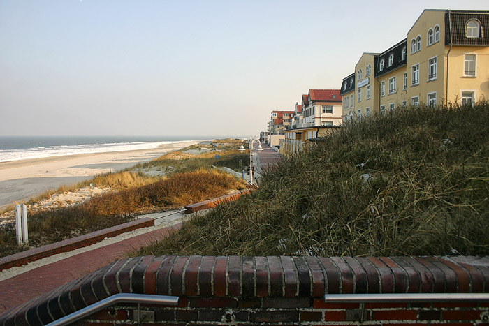 Strandpromenade östlich des Puddings