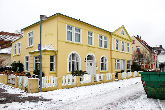 Haus Strandburg im Winter