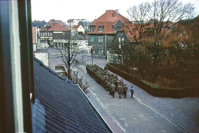 Sturmflut 1962. Soldaten in der Zedeliusstraße