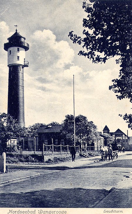 Leuchtturm und Bahnhof