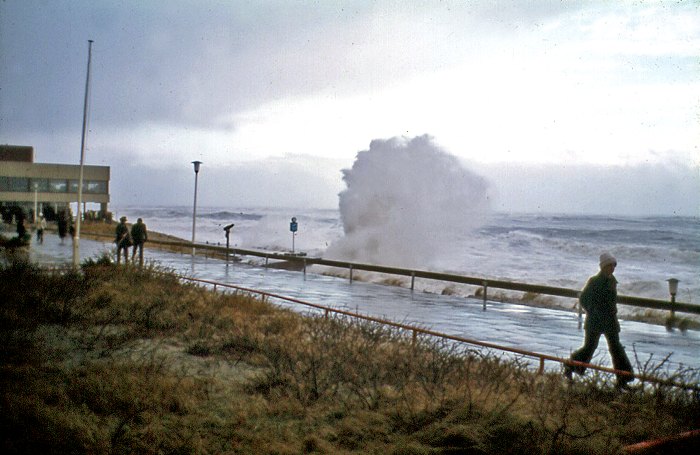 Sturmflut 1976. Blick in Richtung Kurhaus