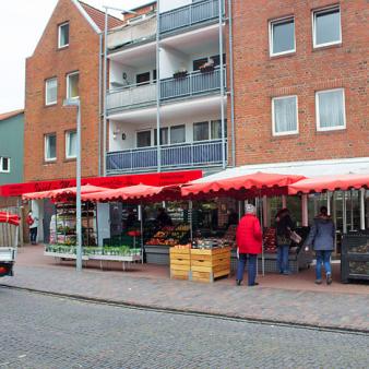 Insel-Markt am Karfreitag. Foto &copy; Erik Kohl 2017