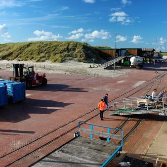 Anleger vom Schiff aus gesehen. Foto &copy; Erik Kohl 2017