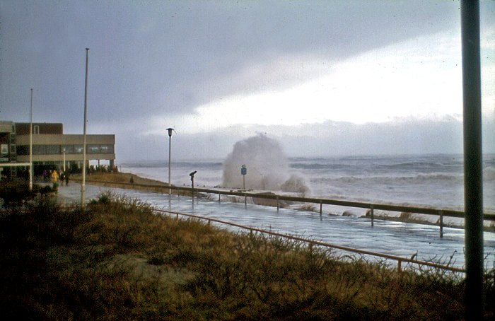 Sturmflut 1976. Blick in Richtung Kurhaus