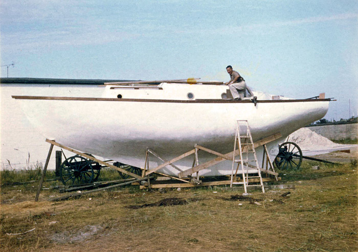 Bau des Segelboots »Slocum«